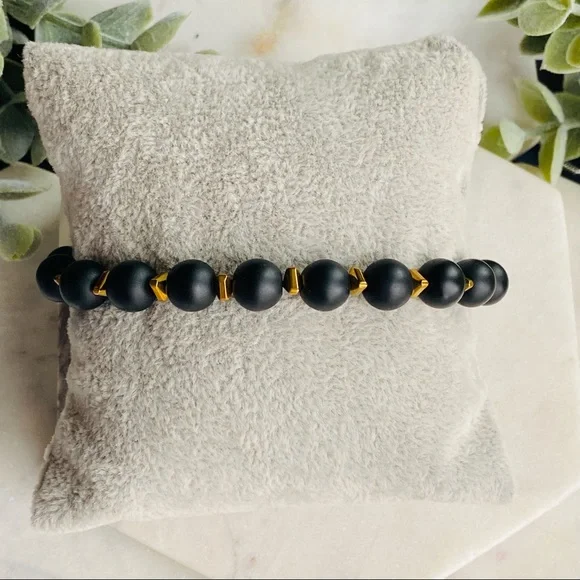 Men Matte Onyx Bracelet 8mm round beads Adjustable Cord Macrame - Picture 1 of 5